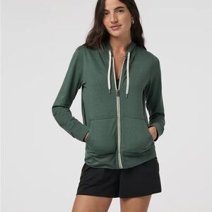 Vuori Womens Halo Performance Hoodie 2.0